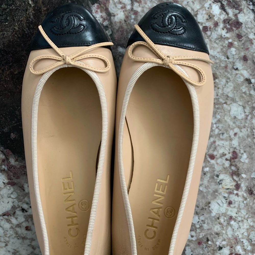 ❌SOLD❌Chanel classic ballet flat size 35